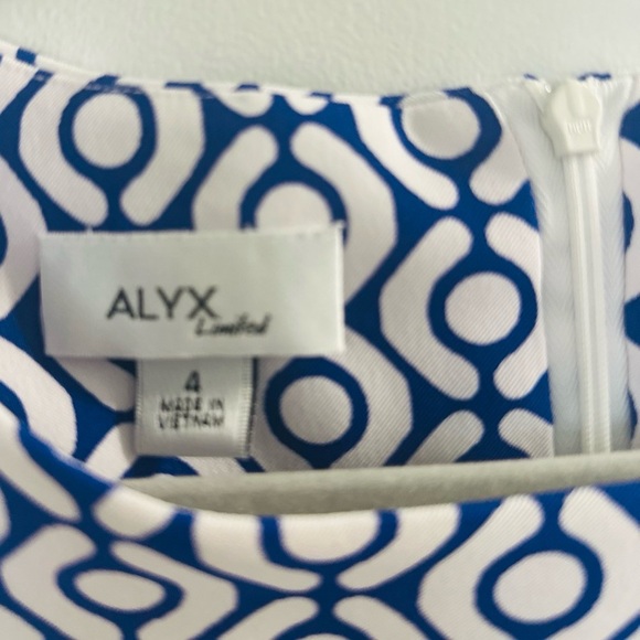 ALYX LIMITED |  women’s Above The Knee Blue White Print Geometric Dress | Size 4 - Picture 4 of 6
